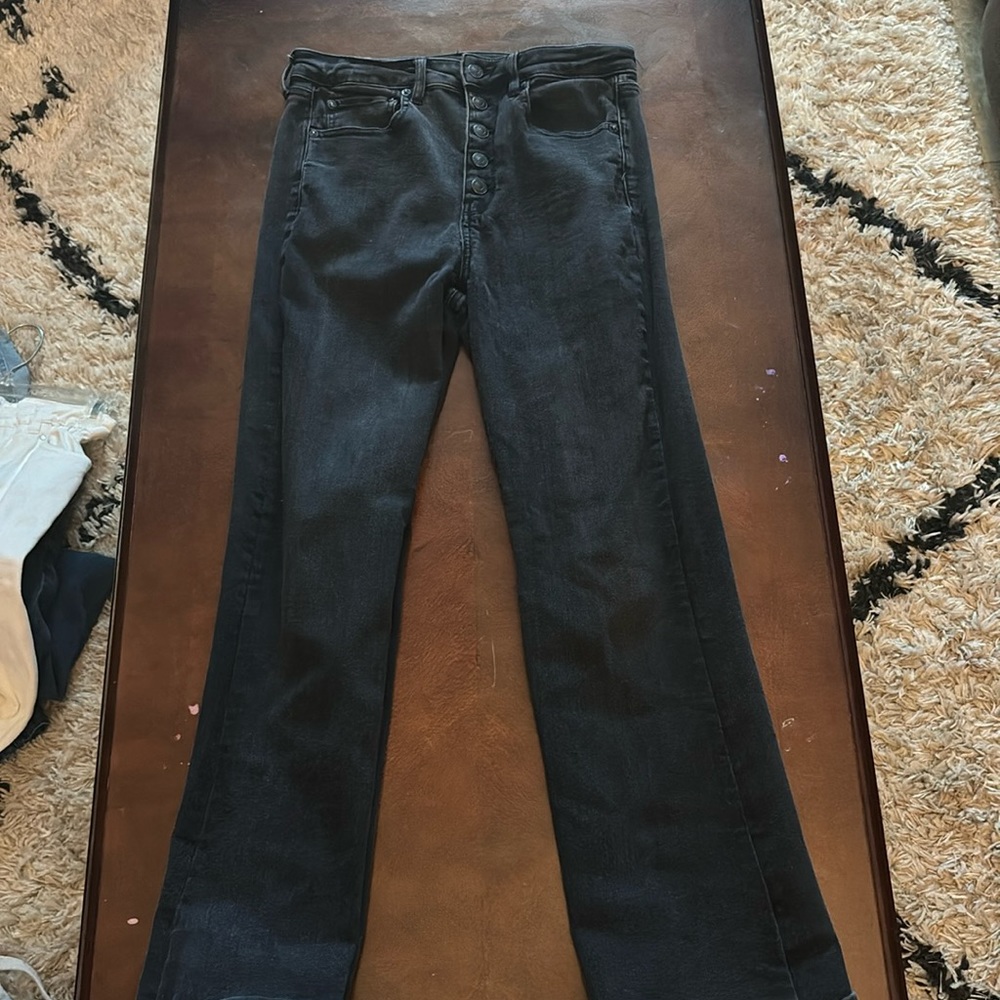 Black straight leg American Eagle jeans